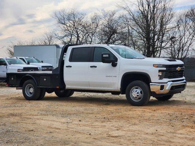 new 2024 Chevrolet Silverado 3500 car, priced at $72,728