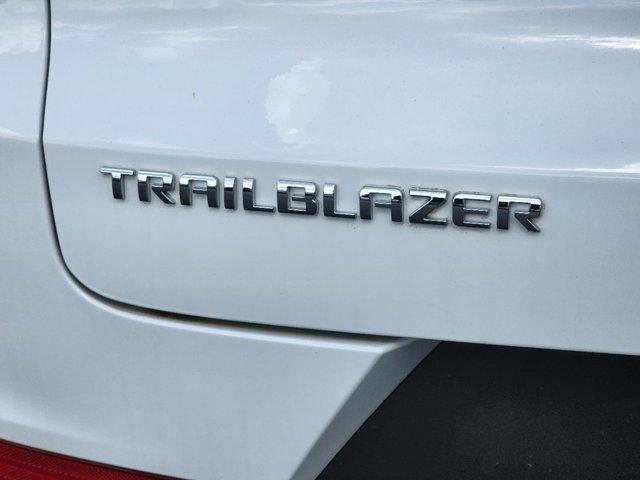 new 2025 Chevrolet TrailBlazer car, priced at $25,095