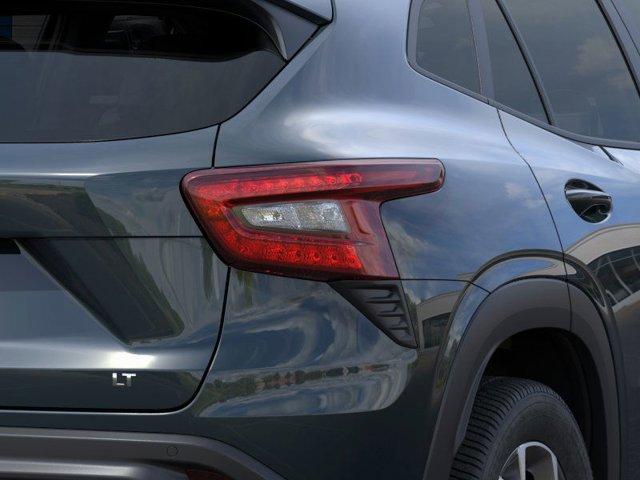 new 2025 Chevrolet Trax car