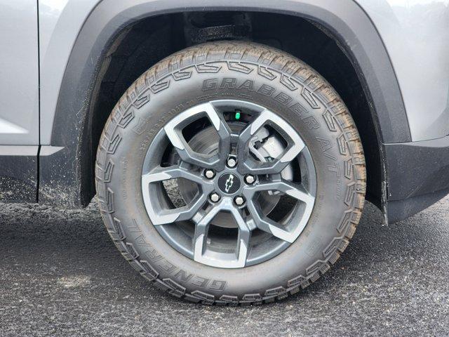 new 2026 Chevrolet Equinox car, priced at $33,895