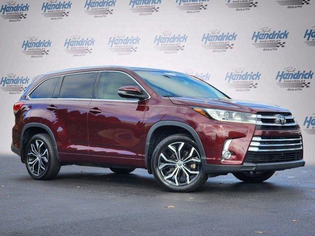 used 2019 Toyota Highlander car, priced at $32,794