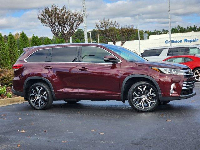 used 2019 Toyota Highlander car, priced at $32,794