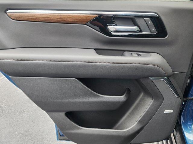 new 2025 Chevrolet Tahoe car, priced at $82,105