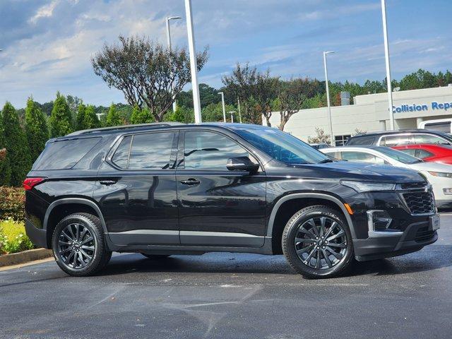 used 2023 Chevrolet Traverse car, priced at $38,300