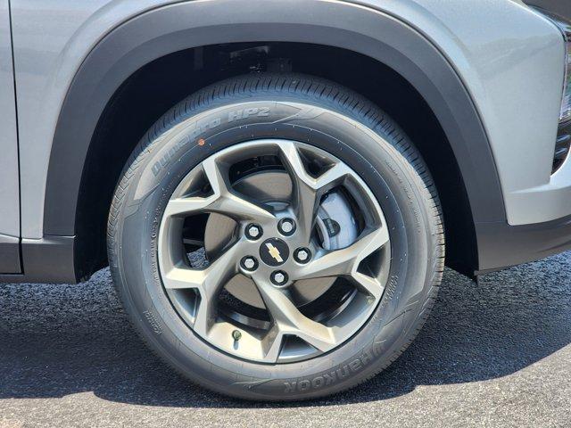 new 2025 Chevrolet Trax car, priced at $23,690