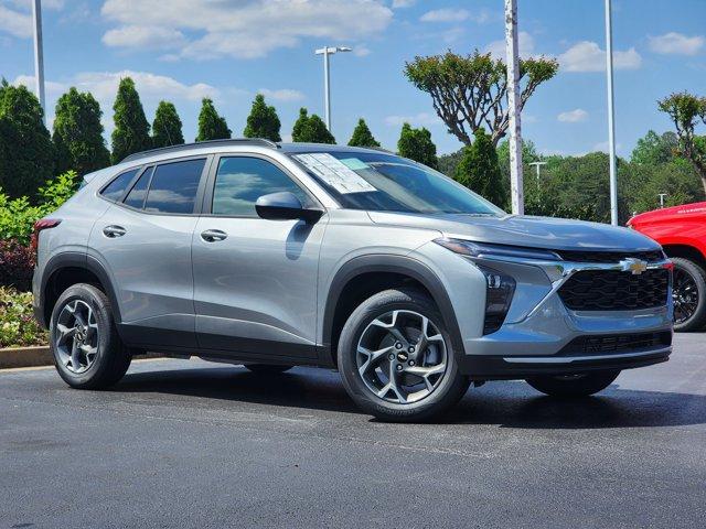 new 2025 Chevrolet Trax car, priced at $23,690