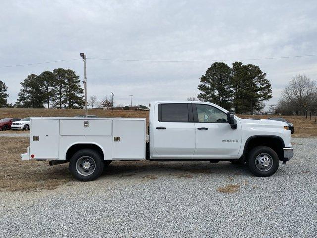 new 2024 Chevrolet Silverado 3500 car, priced at $59,653