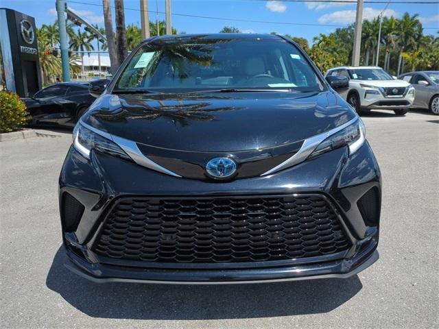 used 2021 Toyota Sienna car, priced at $39,998