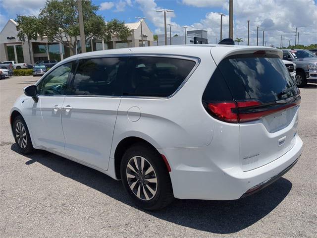 used 2023 Chrysler Pacifica Hybrid car, priced at $24,496