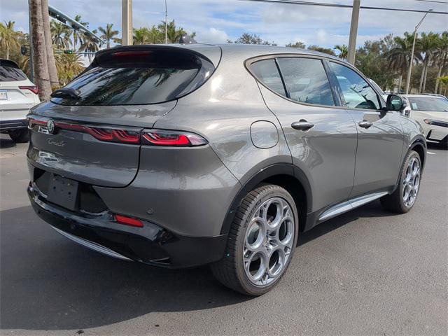 used 2024 Alfa Romeo Tonale car, priced at $33,296