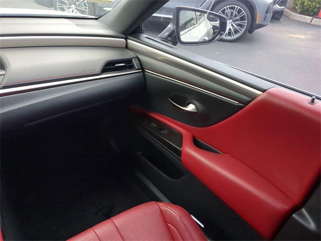 used 2019 Lexus ES 350 car, priced at $24,349