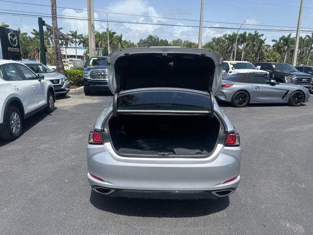 used 2019 Lexus ES 350 car, priced at $24,526
