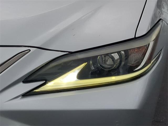 used 2019 Lexus ES 350 car, priced at $24,349