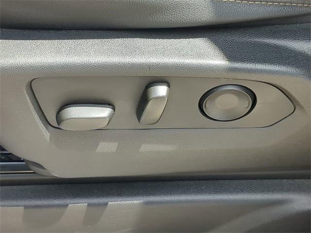 used 2022 GMC Yukon car, priced at $49,999