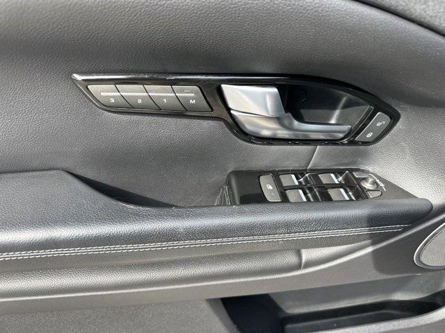 used 2016 Land Rover Range Rover Evoque car, priced at $11,991