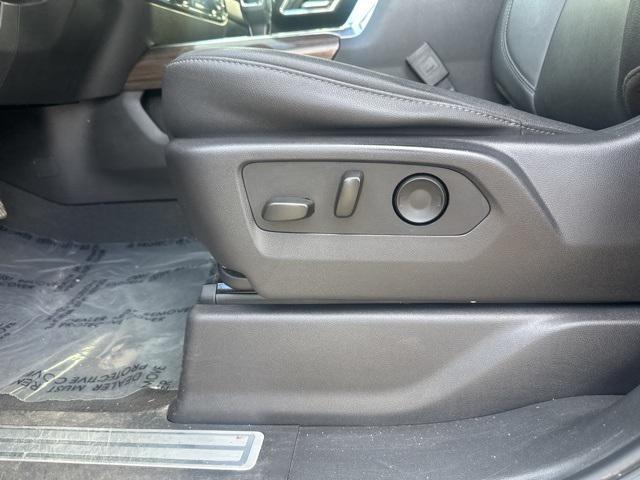 used 2024 Chevrolet Silverado 1500 car, priced at $50,111