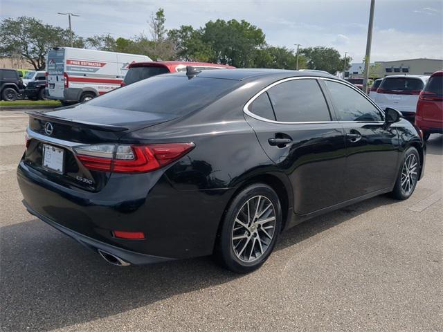 used 2016 Lexus ES 350 car, priced at $15,368