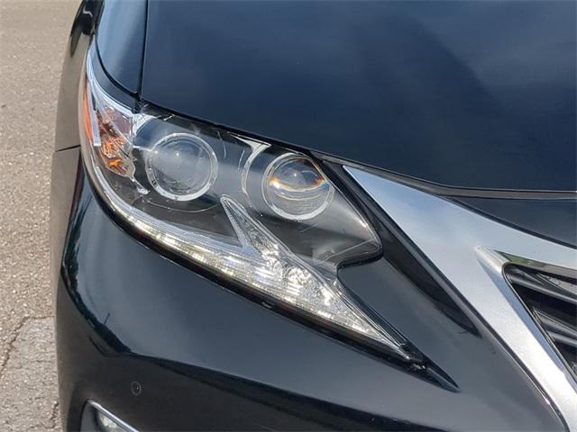 used 2016 Lexus ES 350 car, priced at $15,368