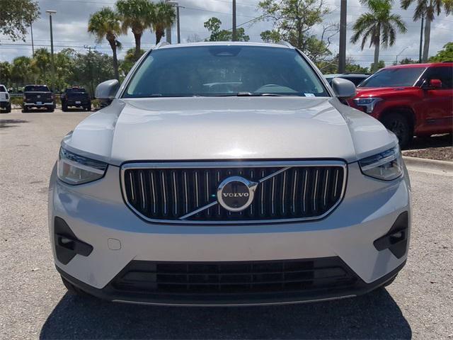 used 2025 Volvo XC40 car, priced at $28,342