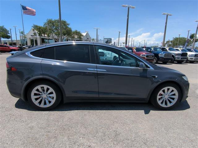 used 2017 Tesla Model X car