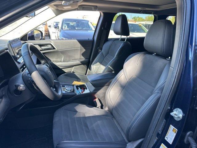 used 2024 Mitsubishi Outlander car, priced at $23,950