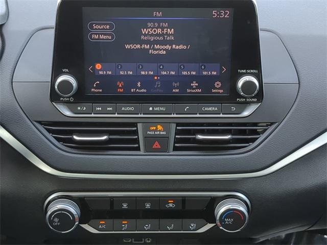 used 2020 Nissan Altima car, priced at $10,999