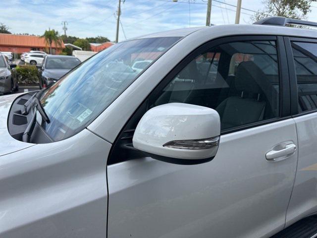 used 2023 Lexus GX 460 car, priced at $54,132