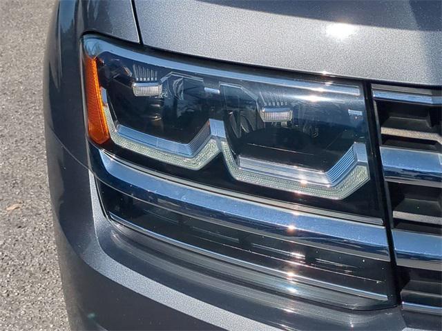 used 2019 Volkswagen Atlas car, priced at $18,999
