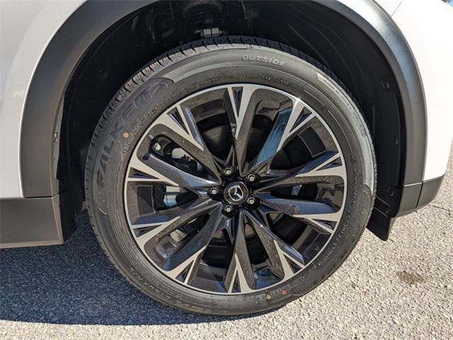new 2025 Mazda CX-90 PHEV car, priced at $55,608