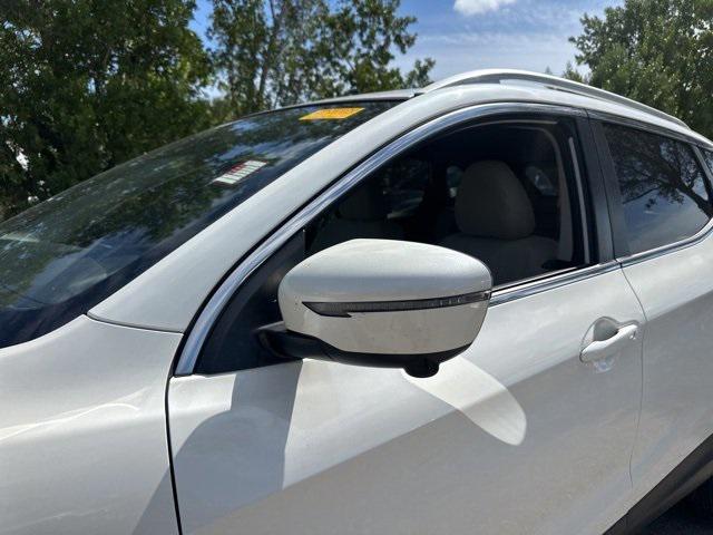 used 2022 Nissan Rogue Sport car, priced at $20,212