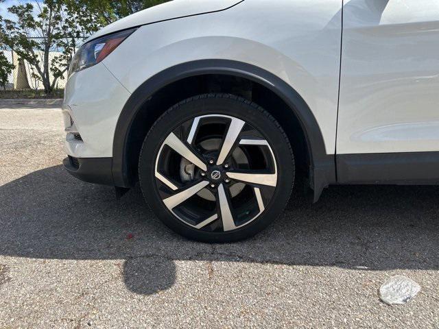 used 2022 Nissan Rogue Sport car, priced at $20,212