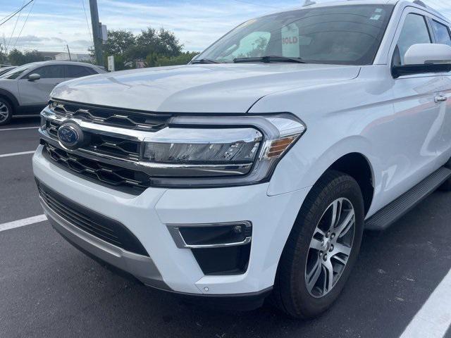 used 2024 Ford Expedition car, priced at $43,402