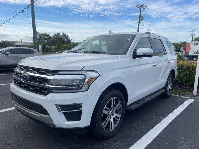 used 2024 Ford Expedition car, priced at $43,402