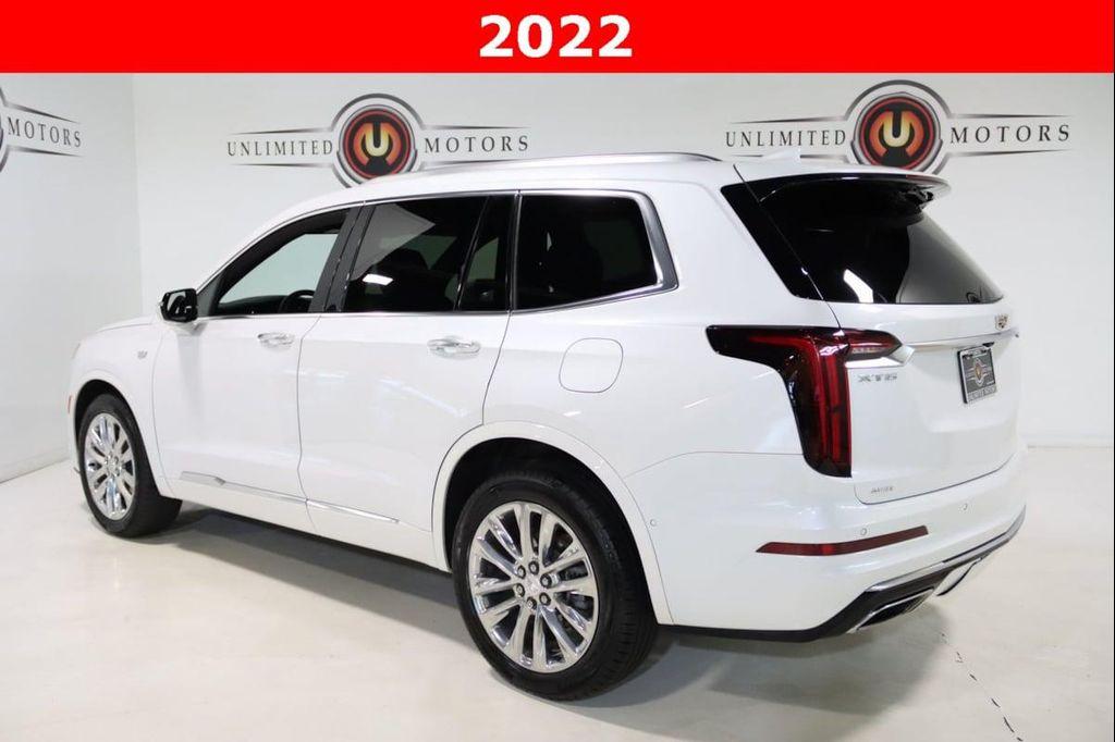 used 2022 Cadillac XT6 car, priced at $35,980