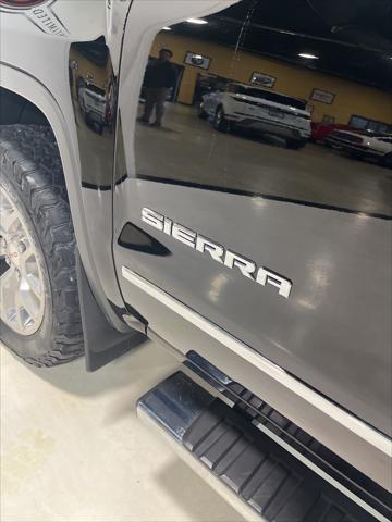 used 2018 GMC Sierra 1500 car, priced at $32,500