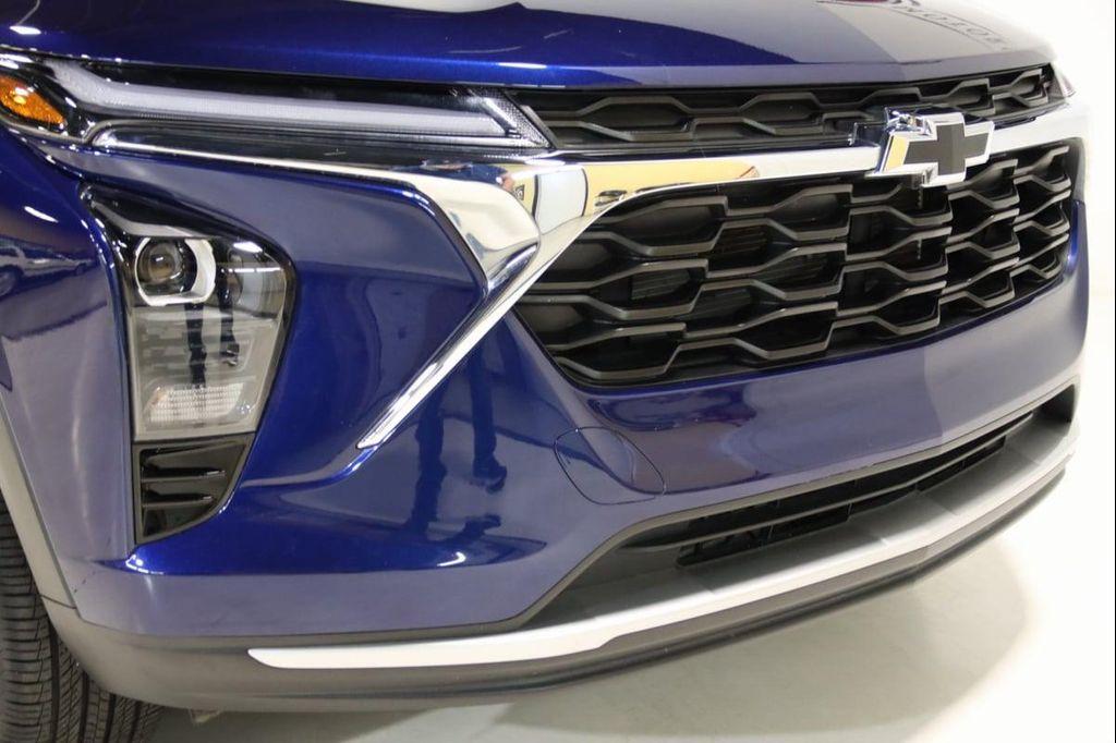 used 2024 Chevrolet Trax car, priced at $21,430