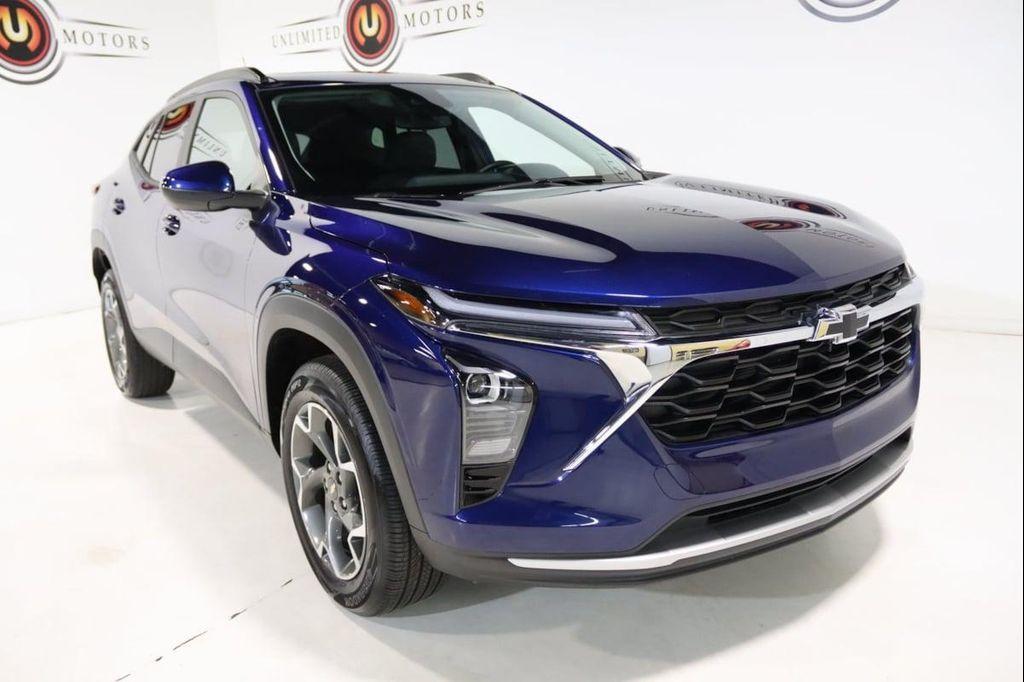 used 2024 Chevrolet Trax car, priced at $21,430