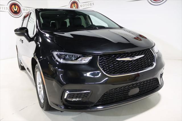 used 2023 Chrysler Pacifica car, priced at $24,980