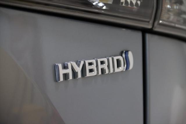 used 2021 Toyota Highlander Hybrid car, priced at $29,333