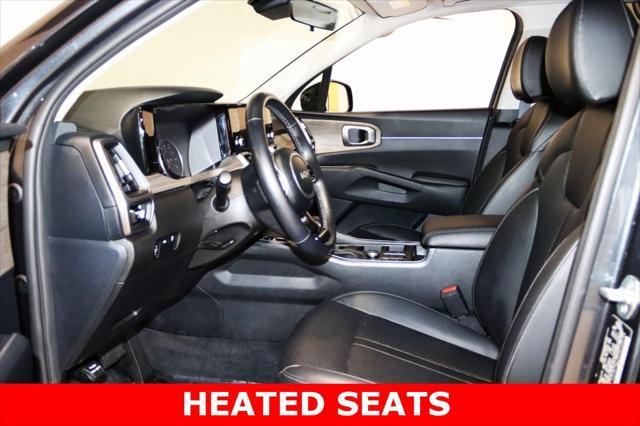 used 2023 Kia Sorento car, priced at $28,900