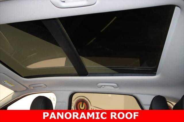 used 2023 Kia Sorento car, priced at $28,900