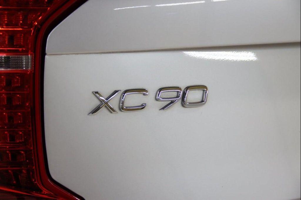 used 2018 Volvo XC90 car, priced at $23,900