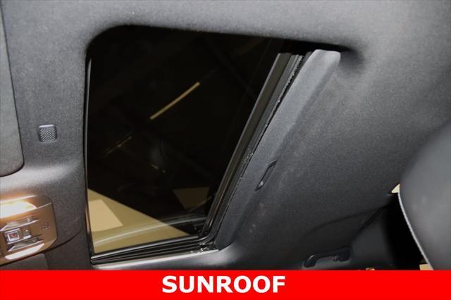used 2022 Toyota Highlander car, priced at $39,500