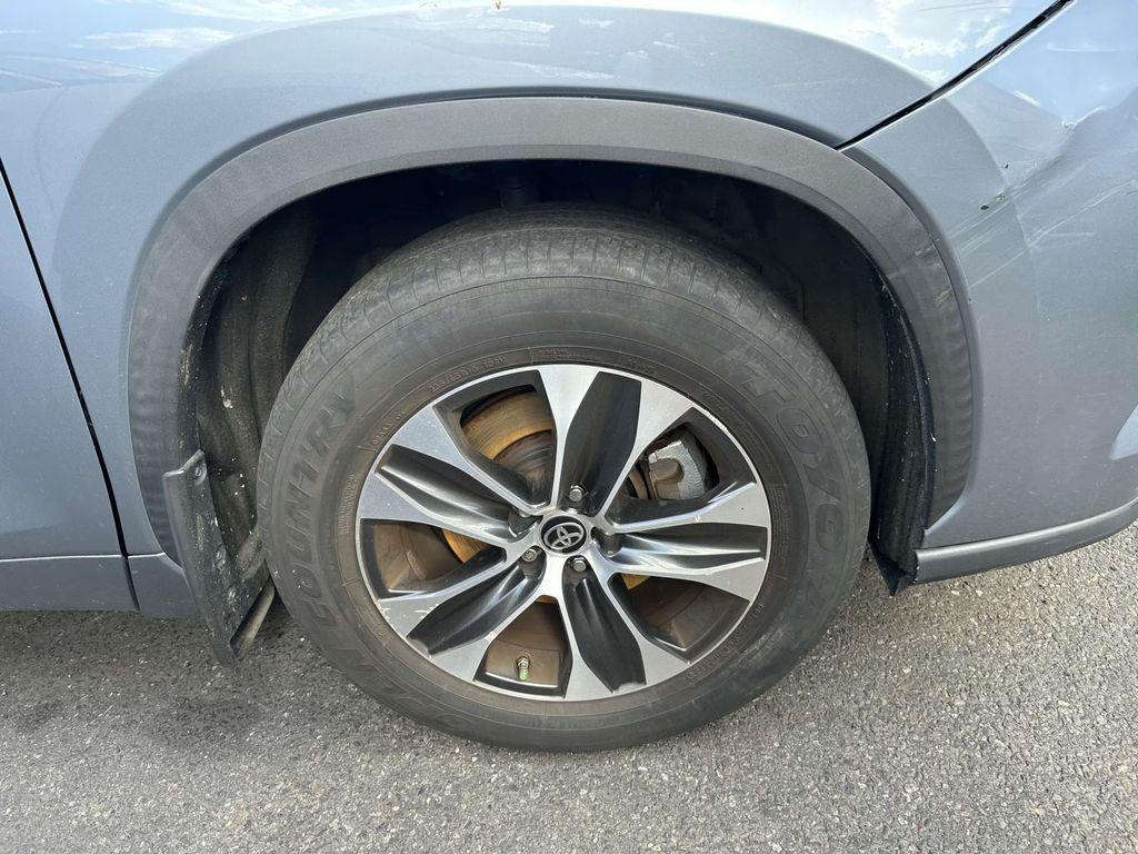 used 2020 Toyota Highlander car