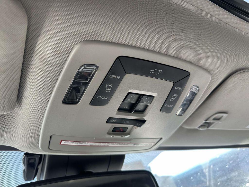 used 2021 Toyota Sienna car