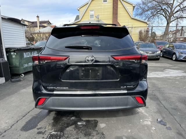 used 2022 Toyota Highlander car