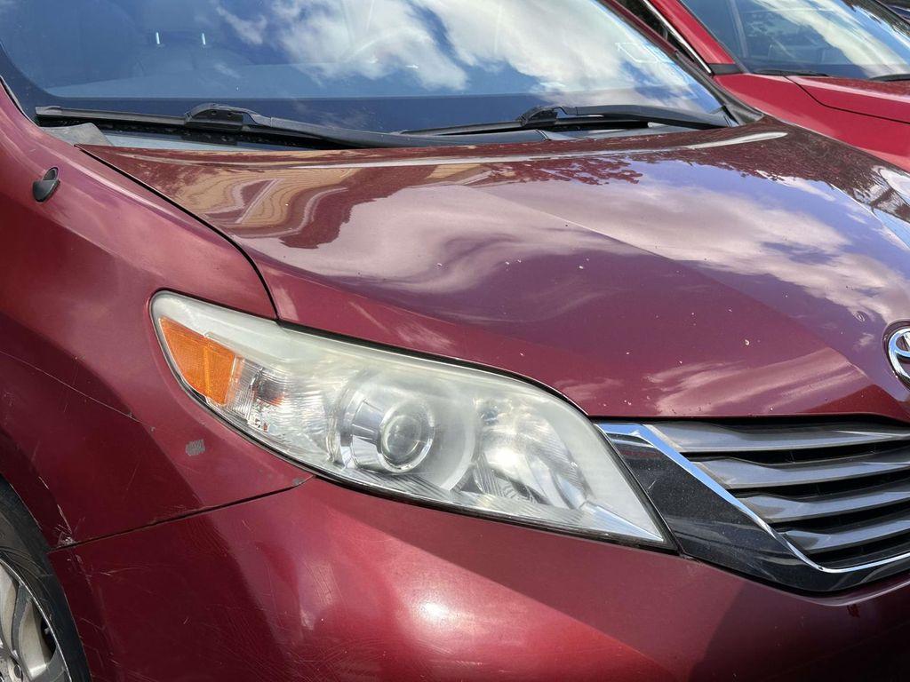 used 2011 Toyota Sienna car