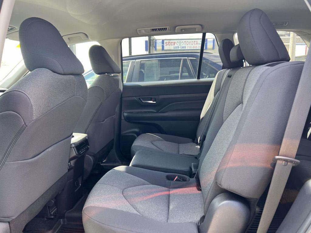 used 2025 Toyota Grand Highlander car
