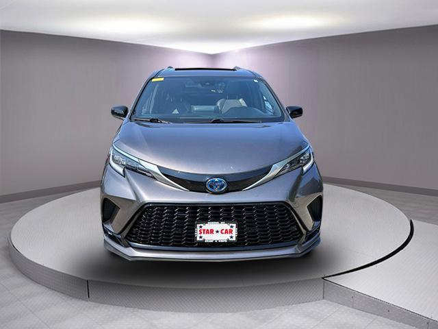 used 2021 Toyota Sienna car