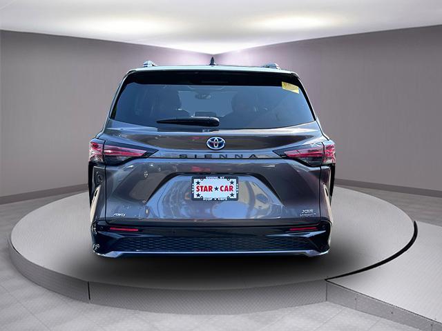 used 2021 Toyota Sienna car